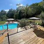 4 Star Gascon Retreat With Pool And Tennis Court Villa *