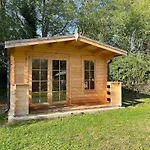 4 Star Gascon Retreat With Pool And Tennis Court Aignan