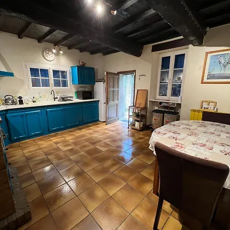 4 Star Gascon Retreat With Pool And Tennis Court Vila *