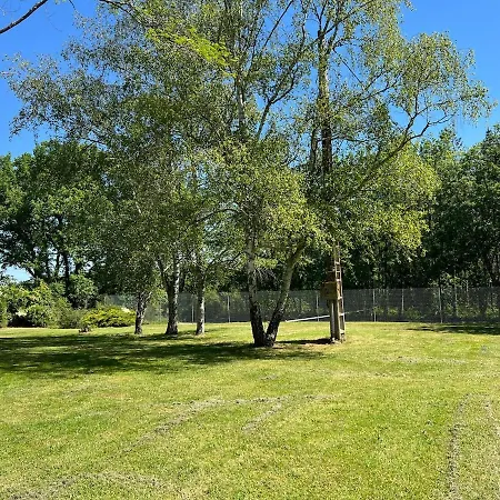 4 Star Gascon Retreat With Pool And Tennis Court Vila