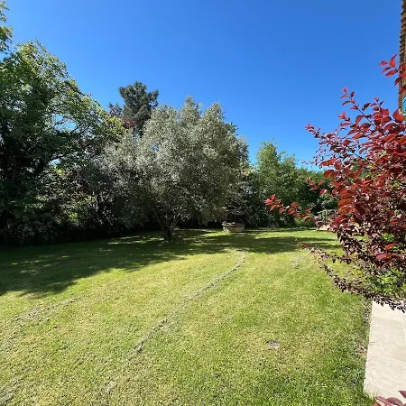 Vila 4 Star Gascon Retreat With Pool And Tennis Court