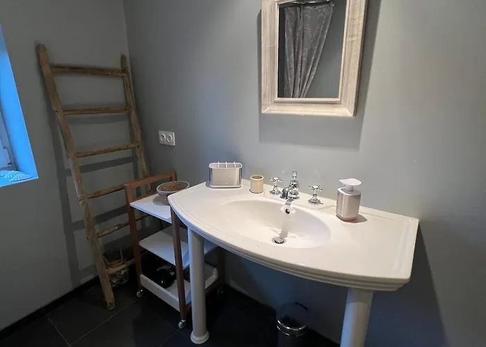 Villa 4 Star Gascon Retreat With Pool And Tennis Court