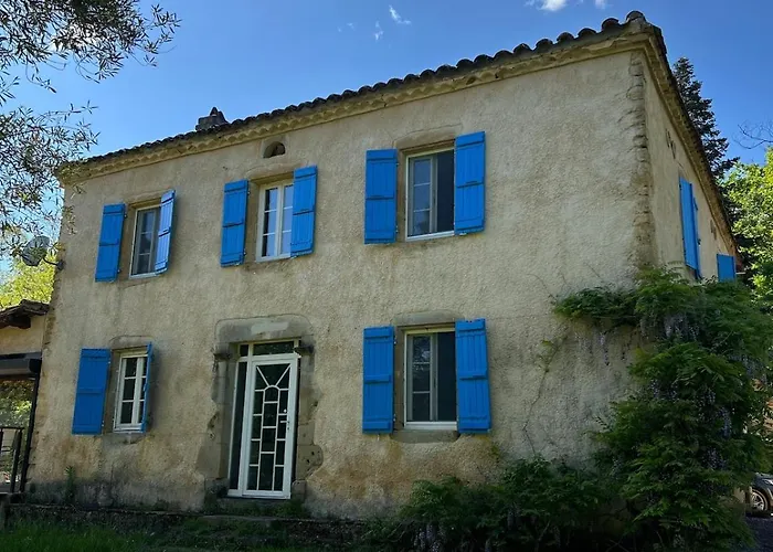 4 Star Gascon Retreat With Pool And Tennis Court Aignan