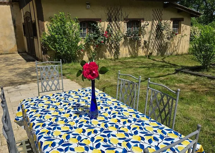 Villa 4 Star Gascon Retreat With Pool And Tennis Court *