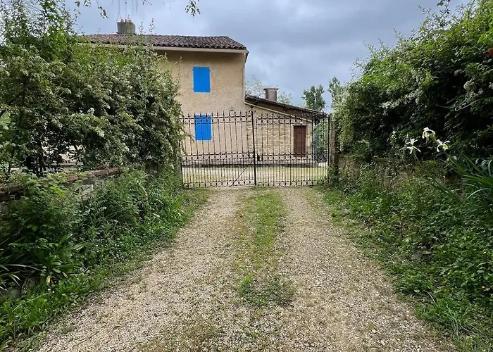 Villa 4 Star Gascon Retreat With Pool And Tennis Court